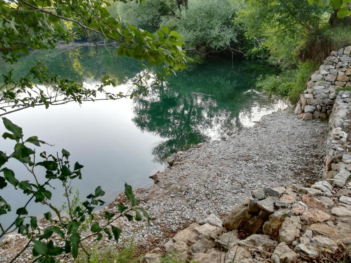 Villa Nana Kulen Vakuf Esterno foto
