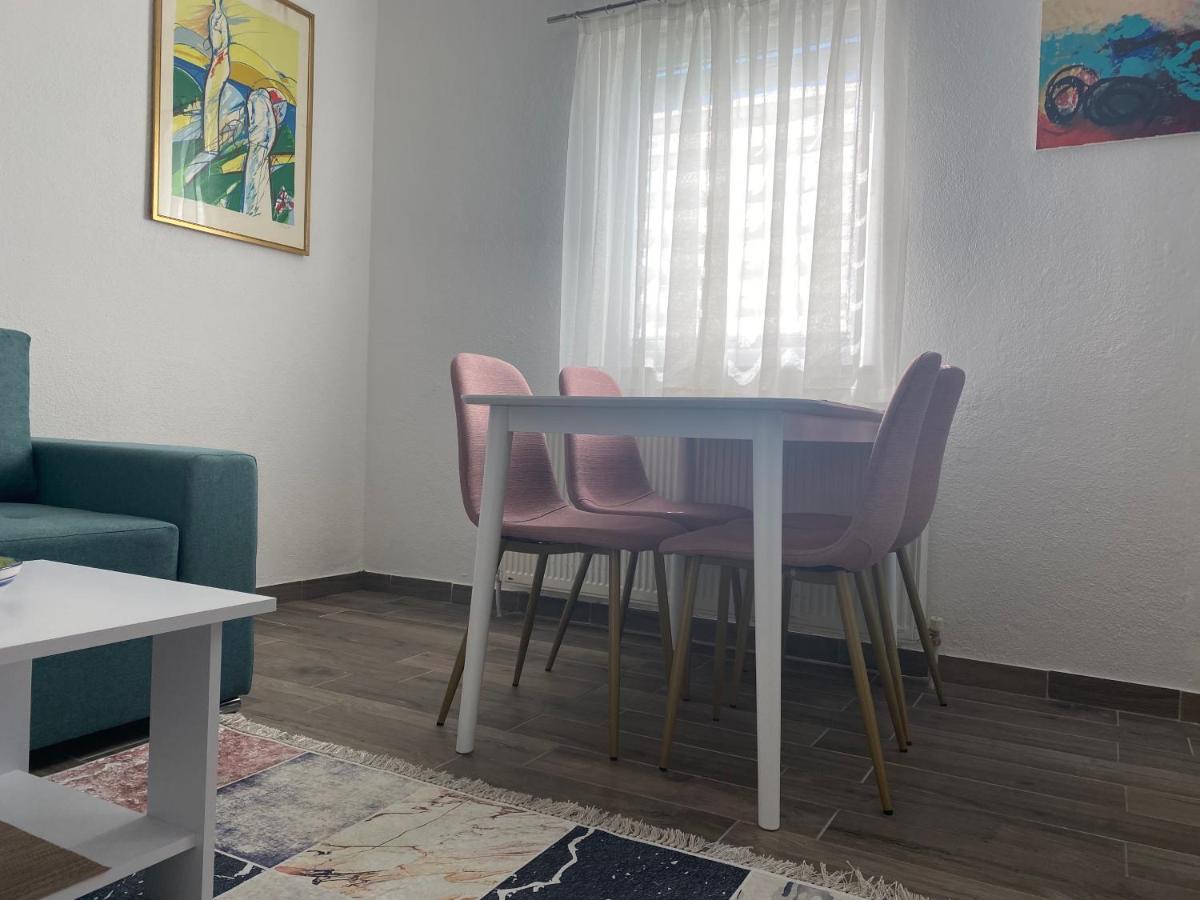 Villa Nana Kulen Vakuf Esterno foto