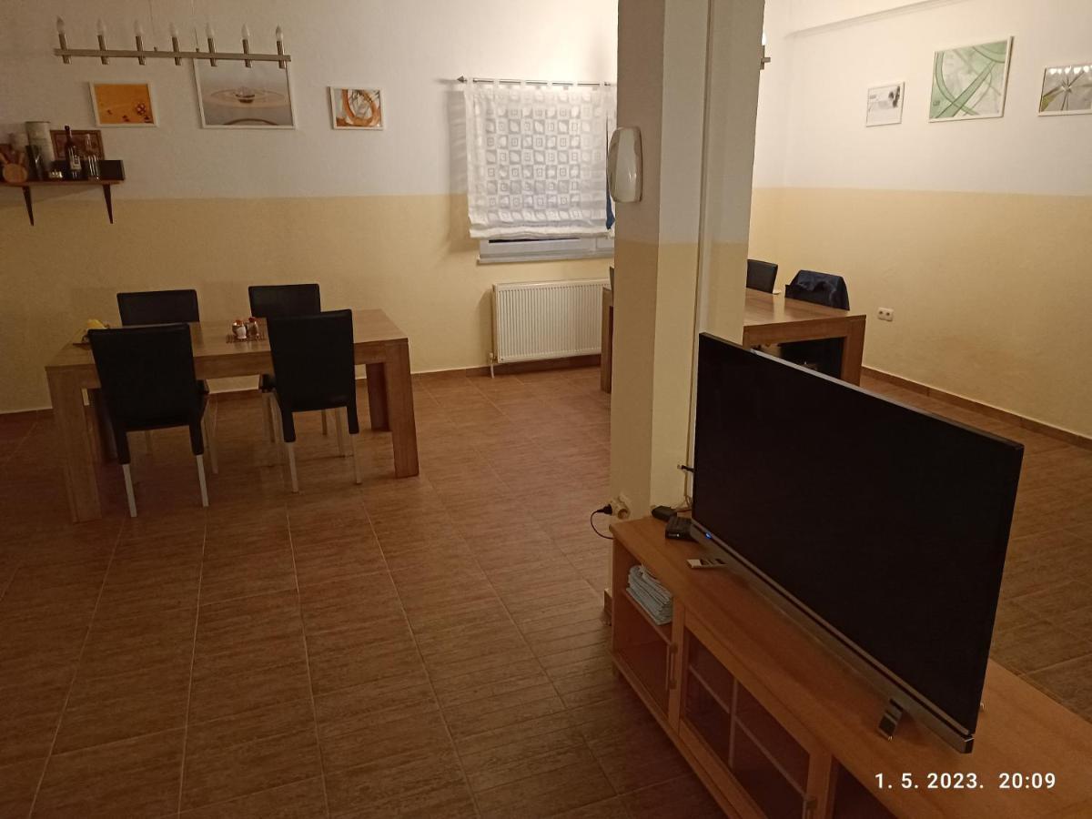 Villa Nana Kulen Vakuf Esterno foto